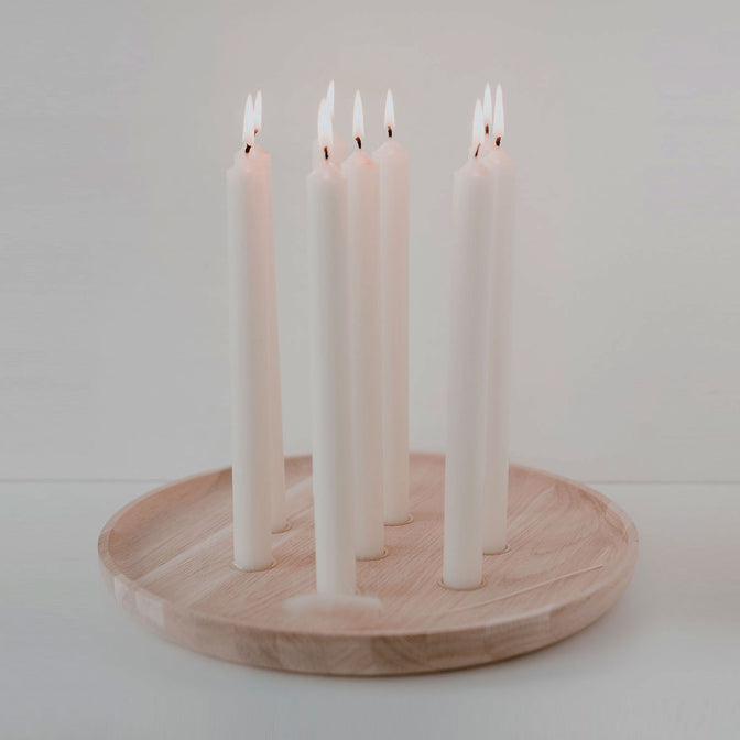 Eulenschnitt - rundes Kerzenbrett aus Eiche 32cm (für Stabkerzen)