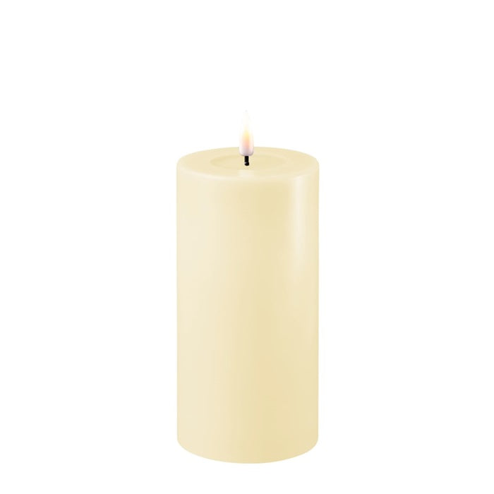 DELUXE Homeart - LED Stumpenkerze, creme, 7,5*15cm