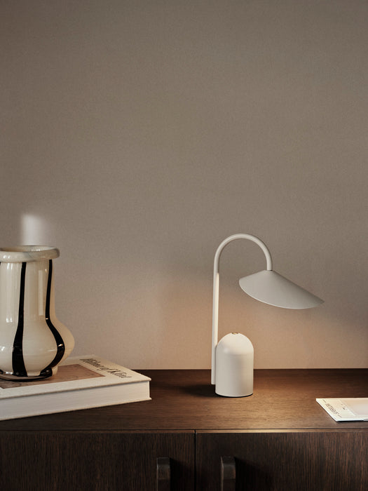 Ferm - Arum Portable Lamp, cashmere