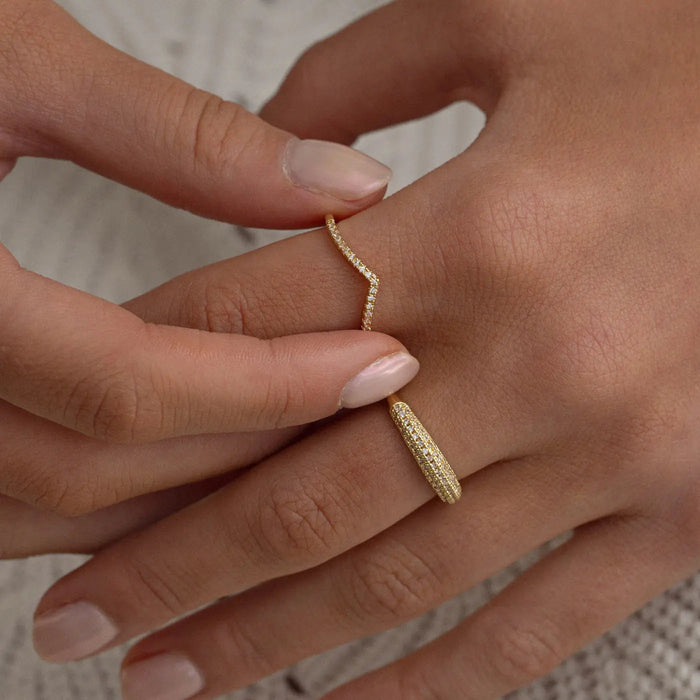 timi of Sweden - Mira - V-shaped Wishbone Ring