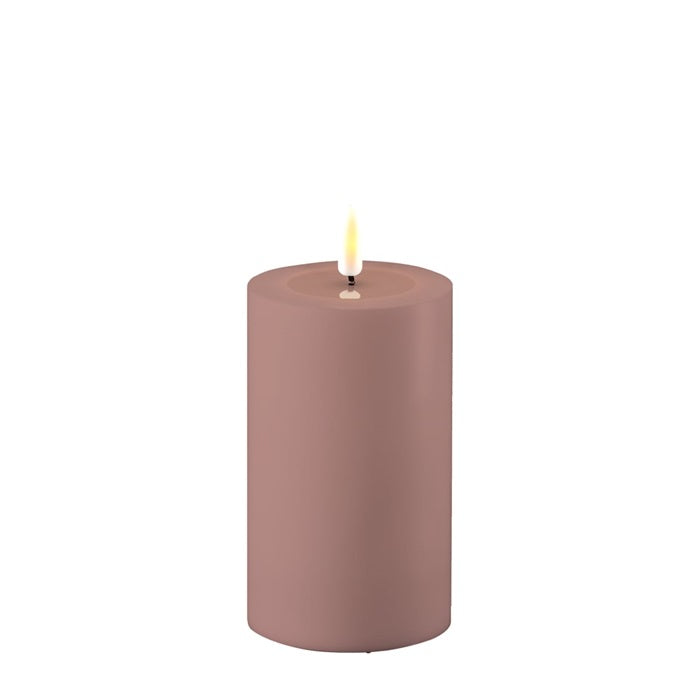 DELUXE Homeart - LED Stumpenkerze für Außen, staubiges rosa, 7,5*12,5cm