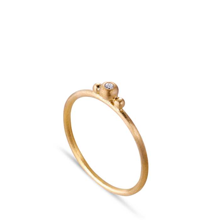 Jane Kønig - Small Diadem Ring, gold-plated sterling silver, 0.01 CT. DIAMANT